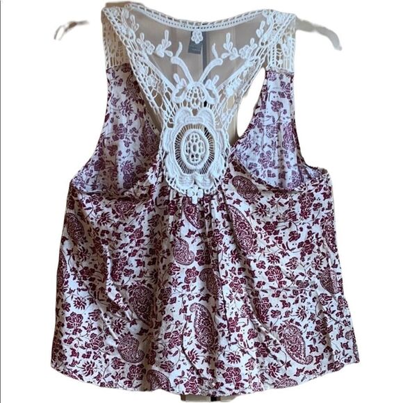 Forever 21 Red & White Floral Racer Back Lace Crop Top  Paisley Crochet size M - Picture 12 of 13